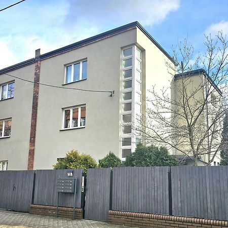 Urban Apartments Cosy No 4, Free Private Parking, Self Check-In Chorzów Buitenkant foto